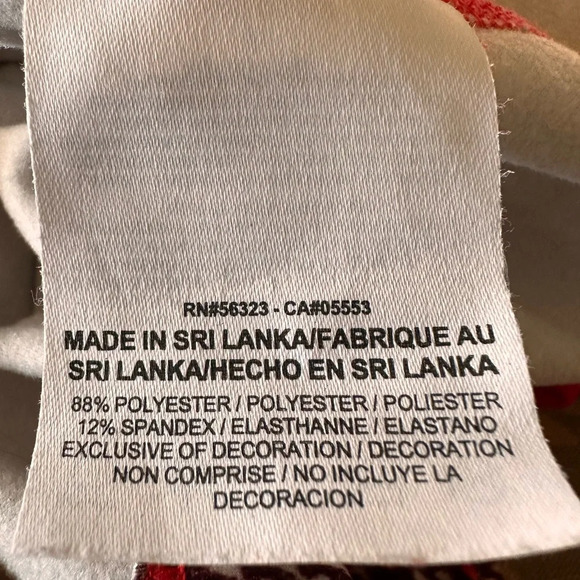 Nike Pro Women's Red White Hyperwarm Nordic Infinity Long Sleeve Shirt - Picture 13 of 16